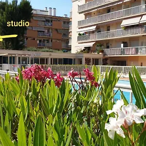  Apartmán Les Caroubiers